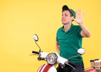 Hukum Naik Ojek yang Bukan Mahram