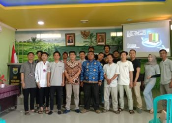 Tim Dosen dan Mahasiswa UIN Gus Dur
