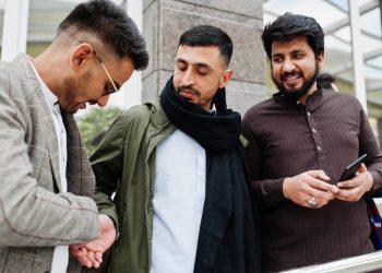 Menjaga keutuhan ukhuwah