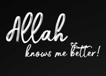 Dampak Buruk Memuji Orang Lain Secara Berlebihan