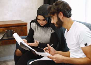 Ikhtilat atau aturan yang mengatur hubungan sosial kita