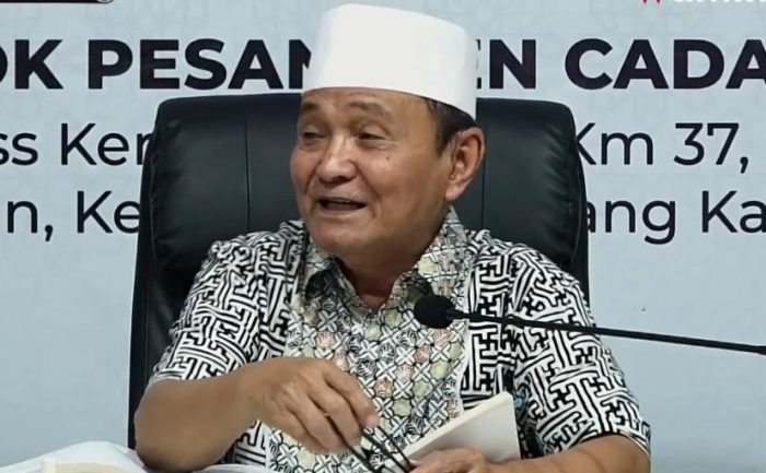 KH Buya Syakur Yasin MA
