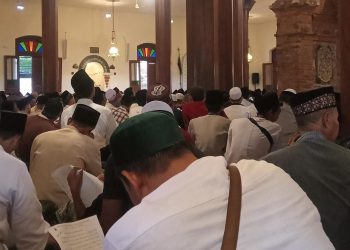 Ngaji bareng Gus Baha menjadi salah satu dakwah di zaman sekarang