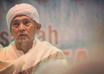 Potret KH. Abdullah Kafabihi Mahrus