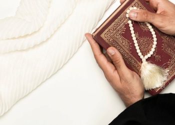 Manfaat Membaca Al-Qur'an