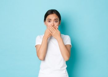 Diam Pada Situasi Tertentu