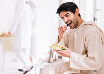 tetap makan setelah imsak