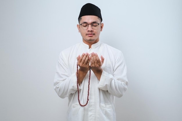 mendekatkan diri kepada Allah