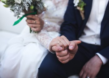 larangan menikah di bulan Suro atau Muharram