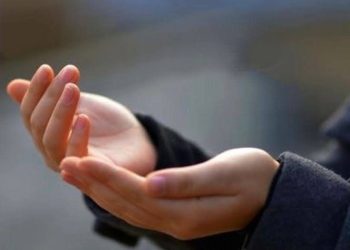 Ilustrasi berhuznudzan kepada Allah