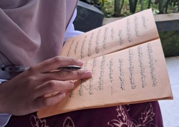 Ilustrasi mencari ilmu yang berkah