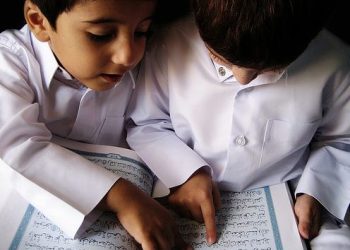 Keutamaan Membaca dan Mentadabburi Al – Qur’an
