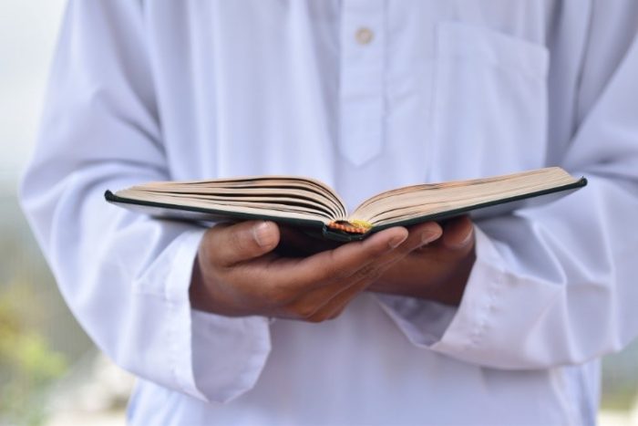 Solusi dari Al-Qur’an untuk menghindari overthinking