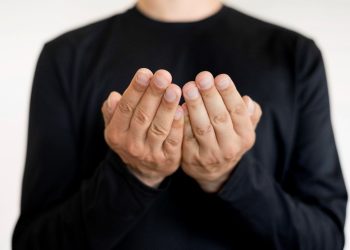 Ilustrasi doa harian umat muslim