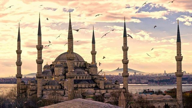 Kota Konstantinople, tempat bersejarah bagi umat islam