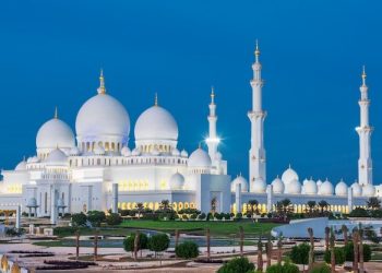 Tempat yang Paling Dicintai vs. Tempat yang Paling Dibenci Allah