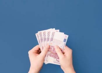 Keutamaan Mendengarkan Murrotal QS Al-Baqarah di Rumah: Berkah, Kedamaian, dan Perlindungan