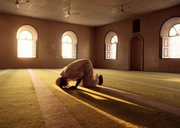 Ilustrasi berusaha menggapai rahmat Allah Swt