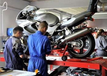 Menguak Berbagai Fenomena Alam yang Tercantum dalam Kitab Suci Al-Qur’an