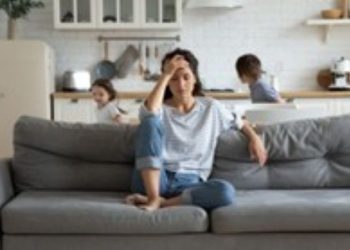 Mengisi Hari dengan Energi Positif: Kegiatan Islami untuk Ibu Rumah Tangga agar Tetap Percaya Diri