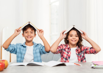 Meniti Jalan Ilmu: Perjuangan dan Pengorbanan Seorang Pelajar