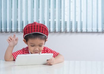 Yuk Cari tahu Langkah Tepat untuk Mengatasi Ketergantungan Anak pada Gadget!