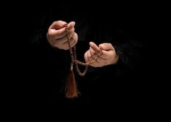 Muslim Wajib Tahu! ini Dia Keutamaan 4 Dzikir