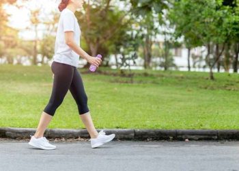 Suka Jalan Kaki: Resep Hidup Sehat Hingga Nanti