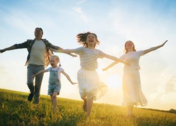 Inilah Tiga Kunci Kebahagiaan Hidup: Pondasi Utama untuk Hidup Bermakna