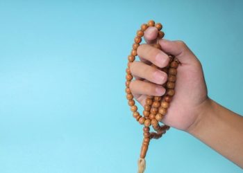 Muslim Wajib Tahu, Shalawat Nabi Pendek Tapi Dahsyat yang Menjadi Kunci Terkabulnya Doa!