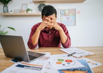 ilustrasi orang yang underestimate ( freepik.com - almuhtada.org)