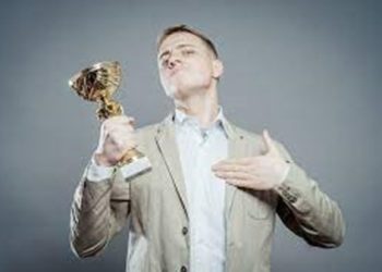 Ketika Merasa Paling, Bahaya Sombong dan Takabur dalam Islam