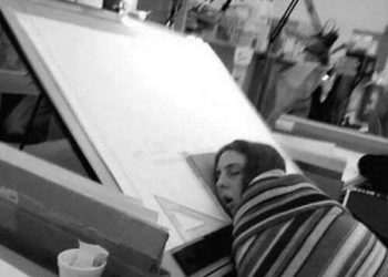 Tergiur Akan Kafanaan, Tidak Sadar Akan Palsunya Dunia