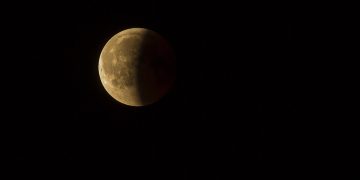 Inilah Amalan-Amalan yang Biasa Diamalkan pada Malam Nisfu Sya’ban