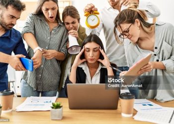 Tenanglah, Allah Bersamamu: Berikut Cara Mengelola Stres dalam Islam