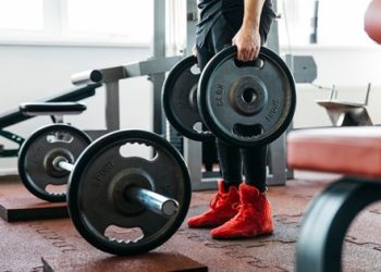 Jangan Abaikan! Ini Manfaat Latihan Beban Yang Sering Disepelekan