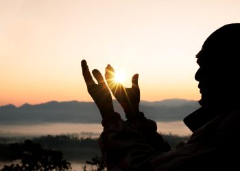 Agar Sedekah Subuh Lebih Afdal, Baca Ini!