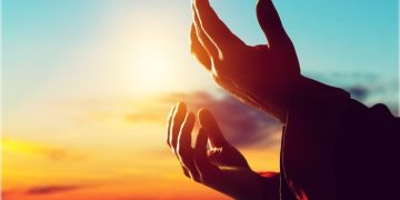 Apa yang Dilakukan Nabi Ayyub Saat Hidupnya Hancur? Jawabannya Mengejutkan