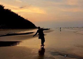 Cukup Sebagai Pilihan Bijak? Ataukah Cukup Sebagai Alasan Tidak Berkembang?