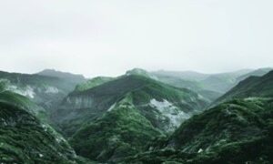 Ilustrasi gunung yang belum pernah dijamah manusia.(pinterest.com - almuhtada.org)