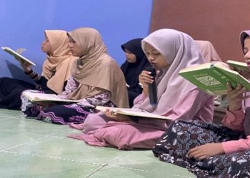 Mengenal Al-Qur’an Sebagai Pedoman Hidup