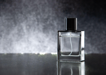 Bolehkah Wanita Memakai Parfum? Begini Penjelasan Islam