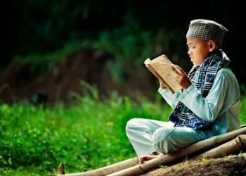 Wajib Hukumnya Menuntut Ilmu Bagi Seorang Muslim