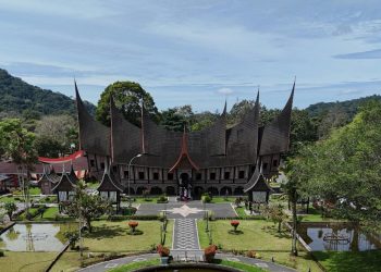 Bagaimana Minang Menyatukan Agama Islam dengan Sistem Adatnya?