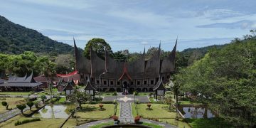 Bagaimana Minang Menyatukan Agama Islam dengan Sistem Adatnya?