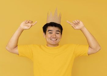 Membangun Karakter Diri: Personaliti Sejati dalam Islam