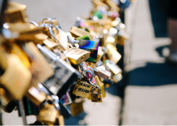 Boleh Jatuh Cinta, Tapi Ada Caranya