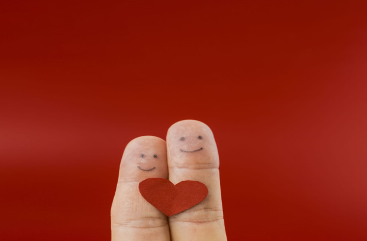 Mencintai dalam Diam atau Menjaga dalam Diam?