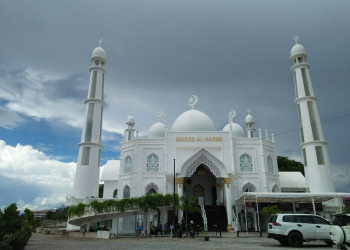 Masjid Adem Mengundang Ketenangan Hati, Benar Gak Sih?
