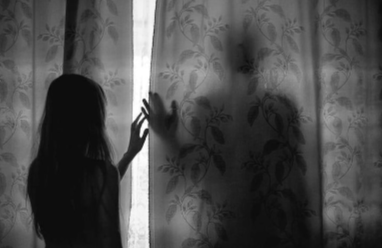 Kenapa Kita Lebih Takut Kehilangan Dia daripada Kehilangan Allah?